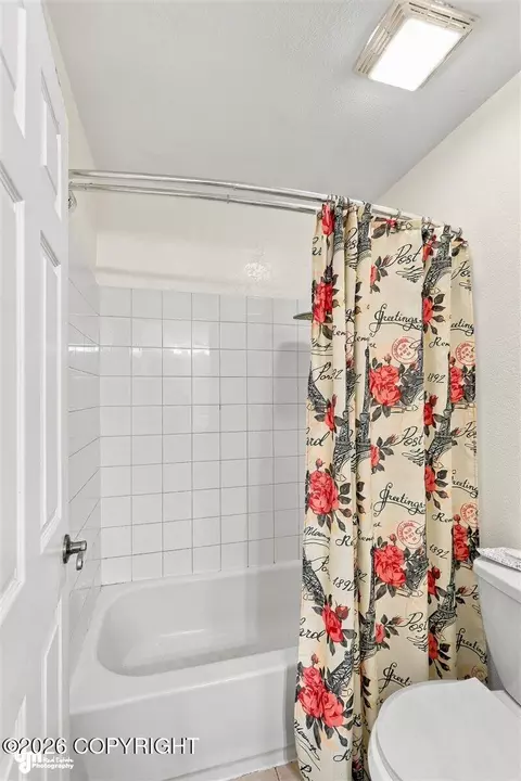 Bath - 1930 E 72nd Ave, Anchorage, AK 99507 photo 10 of 10