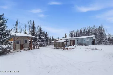 53418 Williams Rd, Kenai, AK 99611
