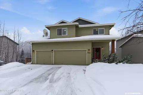 19862 Driftwood Bay Dr, Eagle River, AK 99577