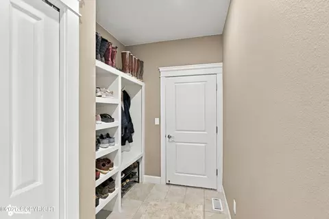 Entry Way - 21930 Sheltering Spruce Loop, Chugiak, AK 99567 photo 4 of 6