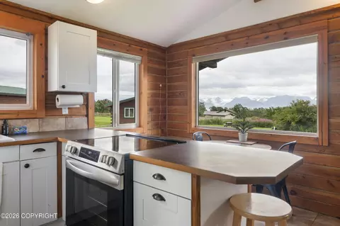Kitchen - 59565 End Rd, Homer, AK 99603 photo 4 of 7