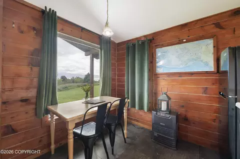 Dining - 59565 End Rd, Homer, AK 99603 photo 2 of 4
