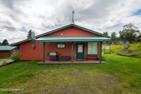 Exterior - 59565 End Rd, Homer, AK 99603 photo 5 of 6