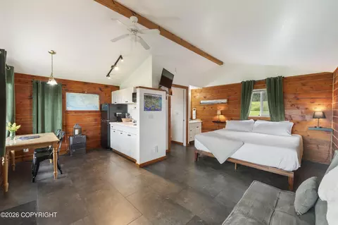 Bedroom - 59565 End Rd, Homer, AK 99603 photo 6 of 11