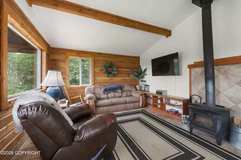 Living - 59565 End Rd, Homer, AK 99603 photo 2 of 5