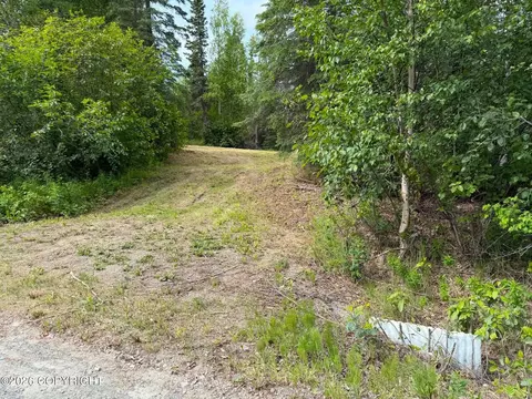 40212 Arrowhead Ave, Soldotna, AK 99669