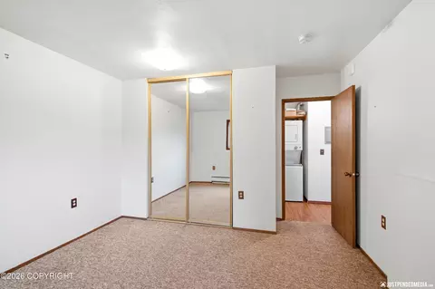 Bedroom - 231 Mccarrey St # 1, Anchorage, AK 99508 photo 4 of 4