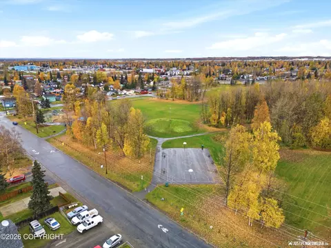 View/Area - 231 Mccarrey St # 1, Anchorage, AK 99508 photo 2 of 6