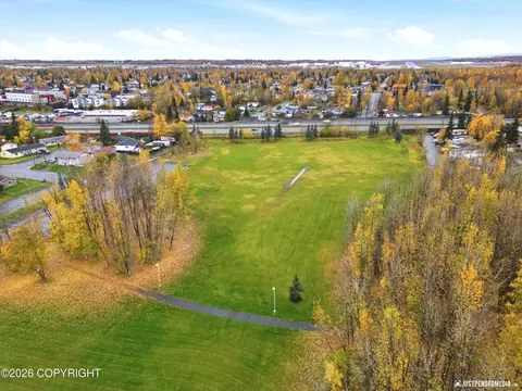 View/Area - 231 Mccarrey St # 1, Anchorage, AK 99508 photo 4 of 6