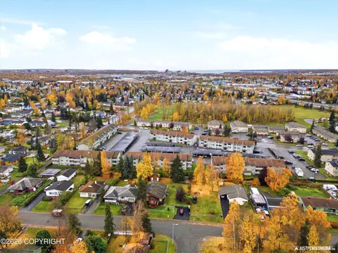 View/Area - 231 Mccarrey St # 1, Anchorage, AK 99508 photo 5 of 6