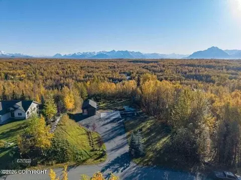 3043 W Discovery Loop, Wasilla, AK 99654 photo 8