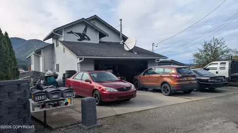 5161 Shoreline Dr, Ketchikan, AK 99901