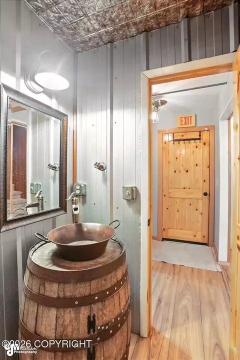 Bath - 24343 Thunderbird Dr, Chugiak, AK 99567 photo 9 of 9