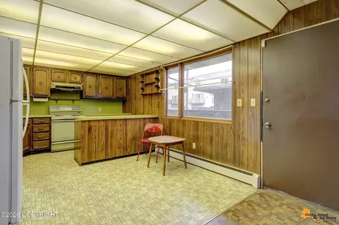 Kitchen - 5225 E 26th Ave, Anchorage, AK 99508 photo 1 of 4