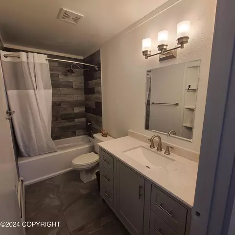 Bath - 1080 E Broadway Ave, Unalaska, AK 99685 photo 1 of 4
