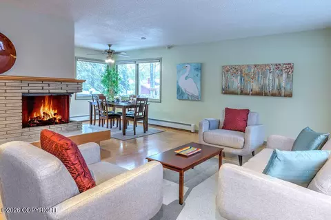905 Lancaster Dr, Anchorage, AK 99503 photo 8