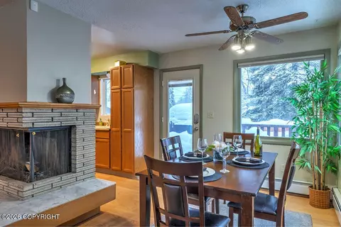 905 Lancaster Dr, Anchorage, AK 99503 photo 12