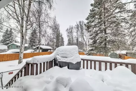 905 Lancaster Dr, Anchorage, AK 99503 photo 18
