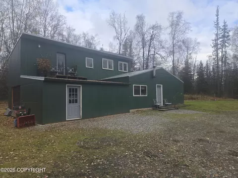 6281 S Panner Cir, Big Lake, AK 99652