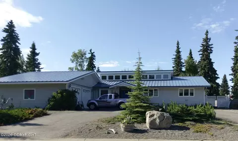 247 W Katmai Ave, Soldotna, AK 99669
