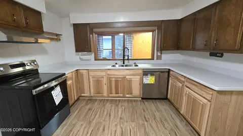 Kitchen - 1705 Phoenix Rd, Seward, AK 99664 photo 2 of 3