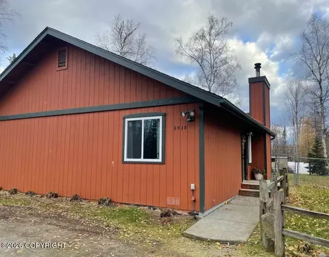 8938 W Phalarope Dr, Wasilla, AK 99623