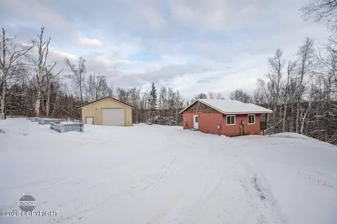 4110 W Overby St, Wasilla, AK 99654