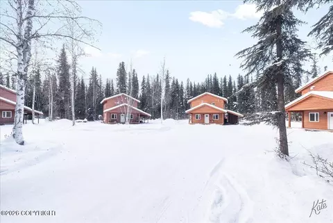 3395 Hub Rd, North Pole, AK 99705
