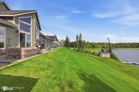 2863 N Monroe Cir, Wasilla, AK 99623