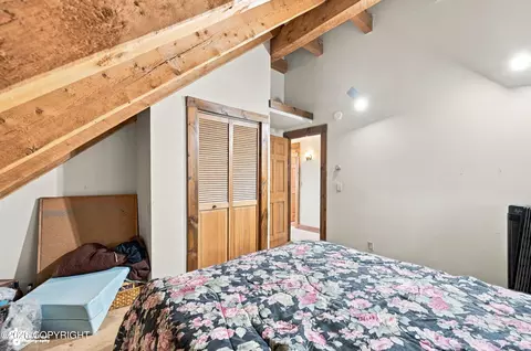 Bedroom - 66285 Bluff Dr, Ninilchik, AK 99639 photo 6 of 9