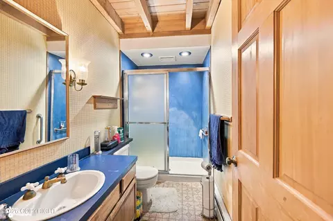 Bath - 66285 Bluff Dr, Ninilchik, AK 99639 photo 1 of 5