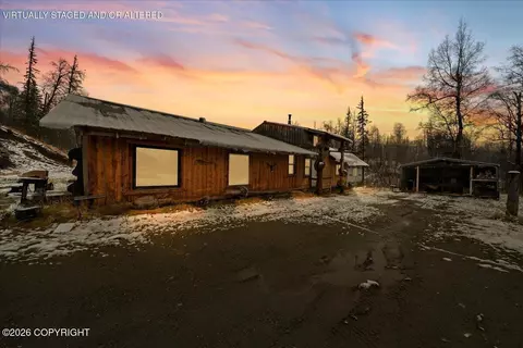 10578 E Walter Harper Way, Talkeetna, AK 99676