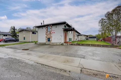4011 San Roberto Ave, Anchorage, AK 99508