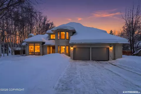 2855 Diligence Cir, Anchorage, AK 99515