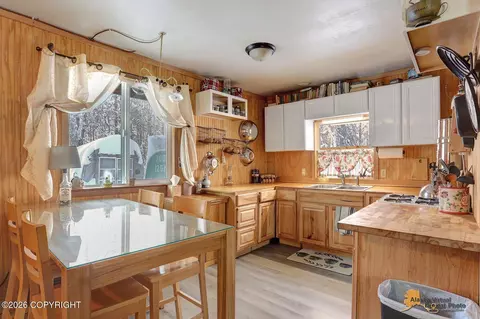 Kitchen - 24074 W Johnson Dr, Willow, AK 99688 photo 1 of 4