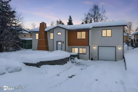 420 E 46th Pl, Anchorage, AK 99503