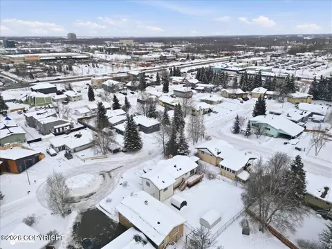 View/Area - 420 E 46th Pl, Anchorage, AK 99503 photo 2 of 9