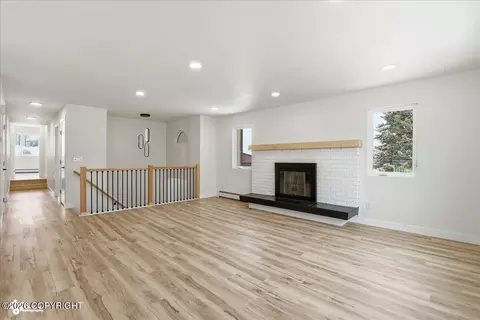 Living - 420 E 46th Pl, Anchorage, AK 99503 photo 4 of 7