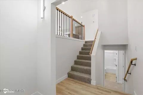 Entry Way - 420 E 46th Pl, Anchorage, AK 99503 photo 2 of 3