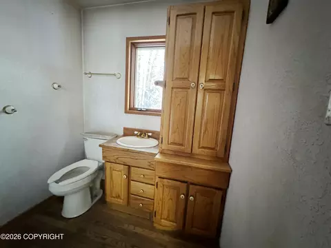Bath - 14671 E Outer Springer Loop, Palmer, AK 99645 photo 1 of 3