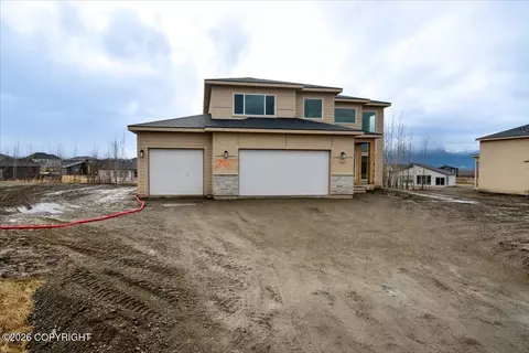 2467 S Sanctuary Dr, Palmer, AK 99645