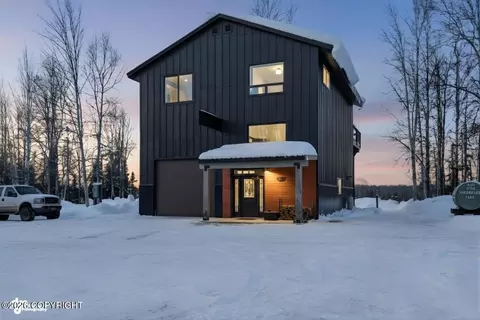16111 E Nosey Ave, Talkeetna, AK 99676