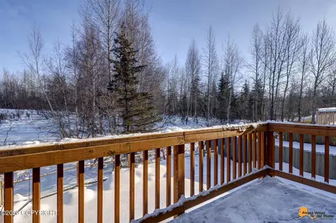 Exterior - 1962 Commodore Dr, Anchorage, AK 99507 photo 5 of 6