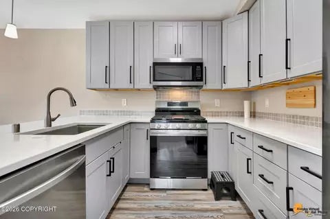 Kitchen - 1962 Commodore Dr, Anchorage, AK 99507 photo 1 of 4