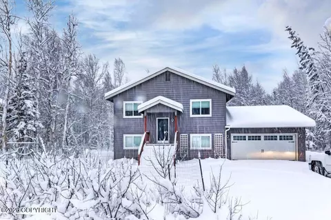 6210 S Settlers Bay Dr, Wasilla, AK 99623