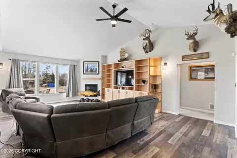 3116 E Sandman Cir, Wasilla, AK 99654 photo 5