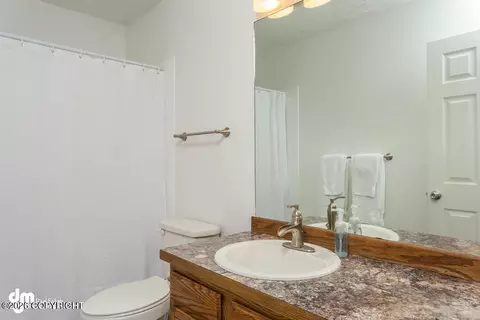 Bath - 5132 E 26th Ave, Anchorage, AK 99508 photo 6 of 9