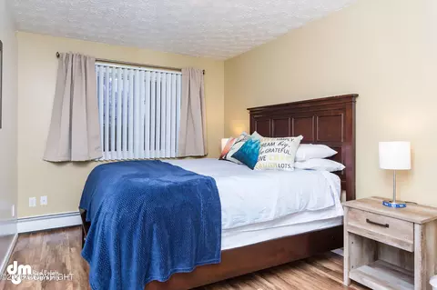 Bedroom - 5132 E 26th Ave, Anchorage, AK 99508 photo 6 of 13