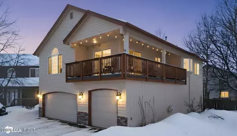 11500 Jennifer Ann Cir, Anchorage, AK 99515