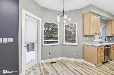 8716 Inyo Cir, Eagle River, AK 99577 photo 17